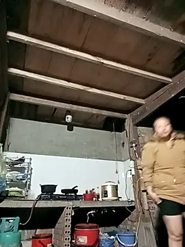 Snapshot of Mising5022 chatting on November 2025 11:26:01 PM Mising5022 online show from November 2025 11:26:01 PM