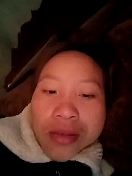 Snapshot of Mising5022 chatting on December 2025 03:33:02 AM Mising5022 online show from December 2025 03:33:02 AM