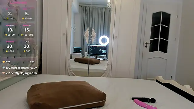 Snapshot of Ailinaioki chatting on November 2025 12:07:02 PM Ailinaioki online show from November 2025 12:07:02 PM