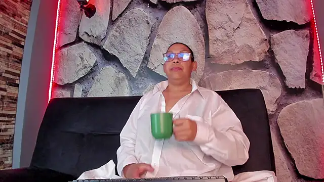 Snapshot of Zamariah chatting on November 2025 03:06:01 AM Zamariah online show from November 2025 03:06:01 AM