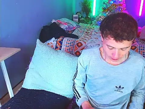 Snapshot of Latin_boysxxxx chatting on December 2025 09:08:02 PM Latin boysxxxx online show from December 2025 09:08:02 PM