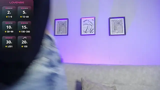 Snapshot of Sweet_Bella_Valery chatting on November 2025 10:10:02 PM Sweet Bella Valery online show from November 2025 10:10:02 PM