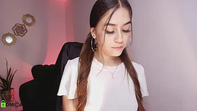 Snapshot of Aliss_rose chatting on November 2025 03:26:02 AM Aliss rose online show from November 2025 03:26:02 AM