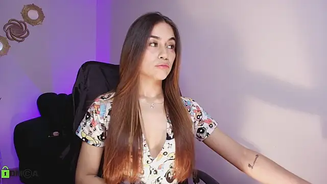 Snapshot of Aliss_rose chatting on November 2025 03:32:02 AM Aliss rose online show from November 2025 03:32:02 AM