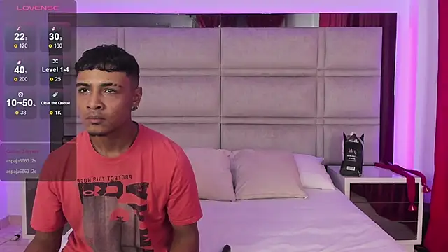 Snapshot of SweetAndSinful chatting on November 2025 03:27:01 AM SweetAndSinful online show from November 2025 03:27:01 AM