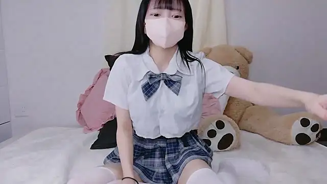 Snapshot of Mirai_oO16Oo chatting on October 2025 07:51:02 AM Mirai oO16Oo online show from October 2025 07:51:02 AM