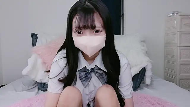 Snapshot of Mirai_oO16Oo chatting on November 2025 11:54:01 AM Mirai oO16Oo online show from November 2025 11:54:01 AM