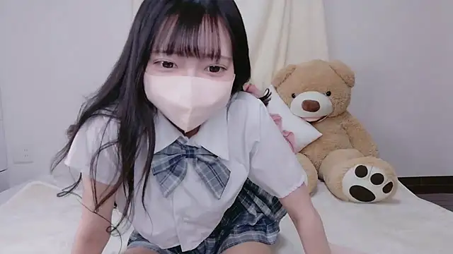 Snapshot of Mirai_oO16Oo chatting on November 2025 07:35:02 AM Mirai oO16Oo online show from November 2025 07:35:02 AM