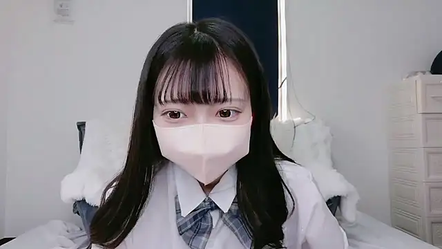 Snapshot of Mirai_oO16Oo chatting on December 2025 06:32:01 AM Mirai oO16Oo online show from December 2025 06:32:01 AM