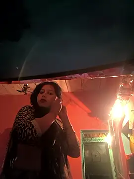 Snapshot of Ragni_bhargav chatting on October 2025 07:03:01 PM Ragni bhargav online show from October 2025 07:03:01 PM