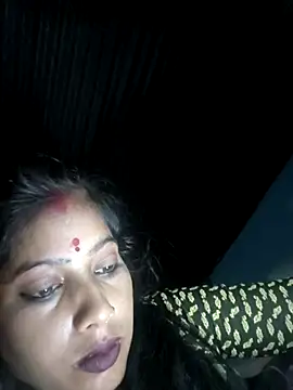 Snapshot of Ragni_bhargav chatting on October 2025 04:03:02 PM Ragni bhargav online show from October 2025 04:03:02 PM