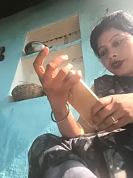 Snapshot of Ragni_bhargav chatting on December 2025 06:21:01 AM Ragni bhargav online show from December 2025 06:21:01 AM