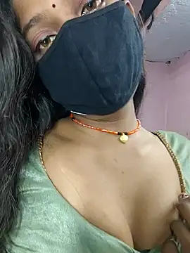 Snapshot of sweet_couple99 chatting on October 2025 01:00:02 AM sweet couple99 online show from October 2025 01:00:02 AM