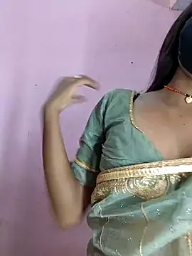 Snapshot of sweet_couple99 chatting on November 2025 05:15:01 PM sweet couple99 online show from November 2025 05:15:01 PM