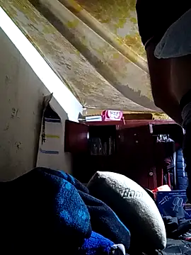 Snapshot of Cogelonregio chatting on October 2025 03:03:02 AM Cogelonregio online show from October 2025 03:03:02 AM