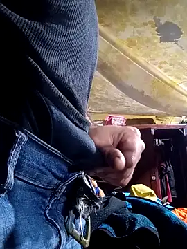 Snapshot of Cogelonregio chatting on November 2025 09:09:01 AM Cogelonregio online show from November 2025 09:09:01 AM