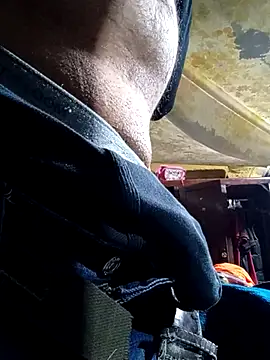 Snapshot of Cogelonregio chatting on November 2025 05:06:01 AM Cogelonregio online show from November 2025 05:06:01 AM