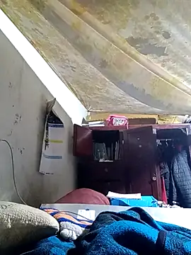 Snapshot of Cogelonregio chatting on November 2025 01:59:01 AM Cogelonregio online show from November 2025 01:59:01 AM