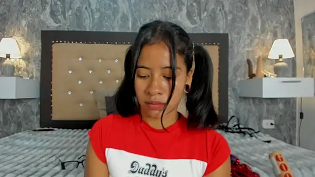 Snapshot of EuphoriaSavage chatting on October 2025 01:45:02 PM EuphoriaSavage online show from October 2025 01:45:02 PM