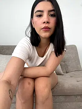 Snapshot of Julietalcl chatting on October 2025 09:03:01 PM Julietalcl online show from October 2025 09:03:01 PM