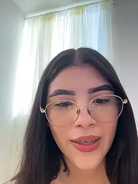 Snapshot of Julietalcl chatting on November 2025 09:14:01 PM Julietalcl online show from November 2025 09:14:01 PM