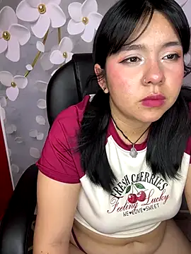 Snapshot of _Bella_7 chatting on November 2025 02:47:01 AM Bella 7 online show from November 2025 02:47:01 AM