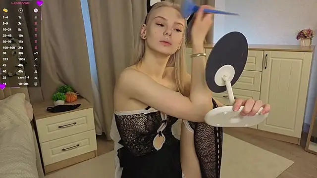 Snapshot of Sunshine_agata chatting on November 2025 04:39:02 AM Sunshine agata online show from November 2025 04:39:02 AM