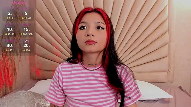 Snapshot of Emma_duff chatting on November 2025 11:33:02 AM Emma duff online show from November 2025 11:33:02 AM