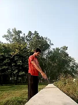 Snapshot of maxmishra18 chatting on October 2025 03:06:02 AM maxmishra18 online show from October 2025 03:06:02 AM