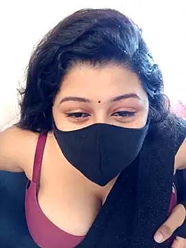 Snapshot of Cuty-Lina chatting on November 2025 03:49:01 AM Cuty-Lina online show from November 2025 03:49:01 AM