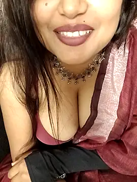 Snapshot of Cuty-Lina chatting on November 2025 03:12:01 PM Cuty-Lina online show from November 2025 03:12:01 PM