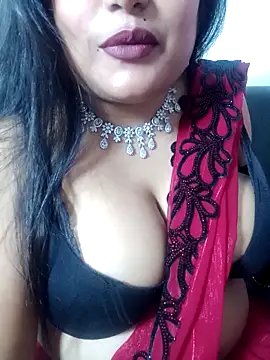 Snapshot of Cuty-Lina chatting on November 2025 01:00:02 PM Cuty-Lina online show from November 2025 01:00:02 PM