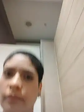 Snapshot of Natimiau chatting on November 2025 05:56:02 PM Natimiau online show from November 2025 05:56:02 PM