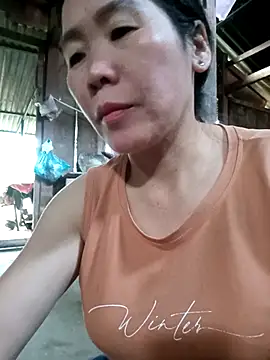 tabby-cat11 online show from November 2025 09:20:01 AM