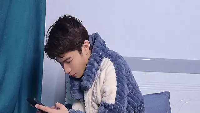 Snapshot of Stuffy-111 chatting on November 2025 11:09:02 AM Stuffy-111 online show from November 2025 11:09:02 AM