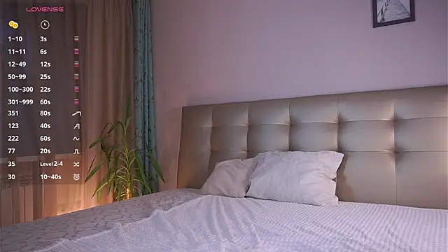 MayaHjelm online show from November 2025 04:55:01 AM