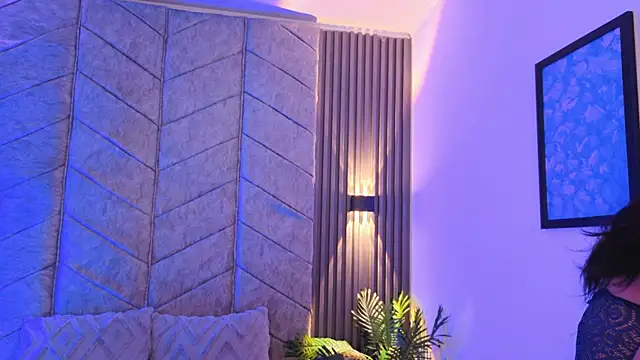 Snapshot of Rynka_ chatting on November 2025 04:11:01 AM Rynka online show from November 2025 04:11:01 AM