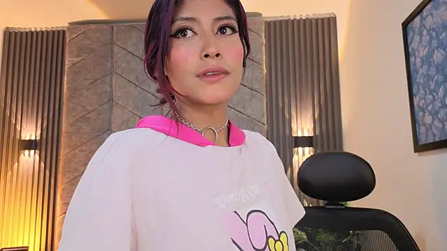 Snapshot of Rynka_ chatting on November 2025 04:47:01 AM Rynka online show from November 2025 04:47:01 AM