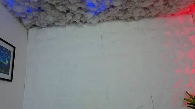 Snapshot of Rynka_ chatting on November 2025 03:32:02 AM Rynka online show from November 2025 03:32:02 AM