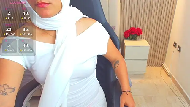 Snapshot of Aziz_daud chatting on October 2025 12:17:01 PM Aziz daud online show from October 2025 12:17:01 PM