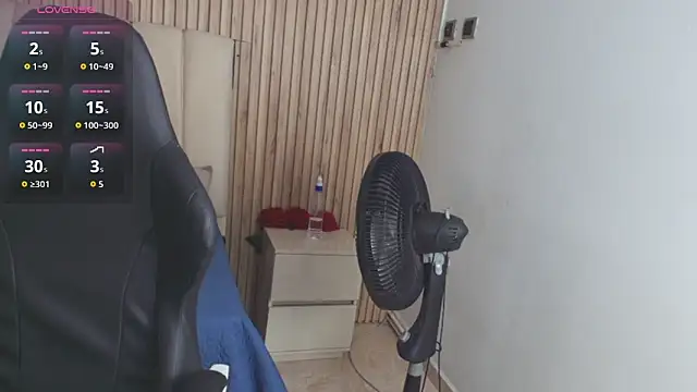 Snapshot of Aziz_daud chatting on November 2025 12:17:01 PM Aziz daud online show from November 2025 12:17:01 PM