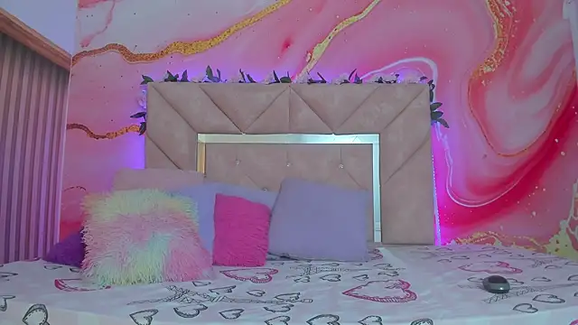 Snapshot of mia__blaze__ chatting on October 2025 03:25:01 AM mia blaze online show from October 2025 03:25:01 AM