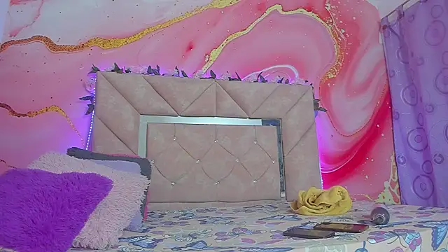 Snapshot of mia__blaze__ chatting on December 2025 03:12:02 AM mia blaze online show from December 2025 03:12:02 AM