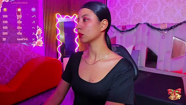 Adisson Tay online show from December 2025 11:52:02 AM