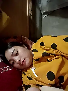 Snapshot of Sinhlinh2020 chatting on October 2025 03:45:02 PM Sinhlinh2020 online show from October 2025 03:45:02 PM