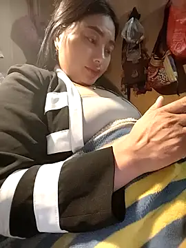 Snapshot of Sinhlinh2020 chatting on October 2025 02:13:01 PM Sinhlinh2020 online show from October 2025 02:13:01 PM