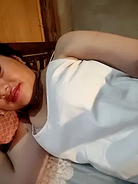 Snapshot of Sinhlinh2020 chatting on October 2025 03:16:01 PM Sinhlinh2020 online show from October 2025 03:16:01 PM