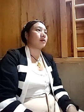 Snapshot of Sinhlinh2020 chatting on November 2025 11:56:01 AM Sinhlinh2020 online show from November 2025 11:56:01 AM