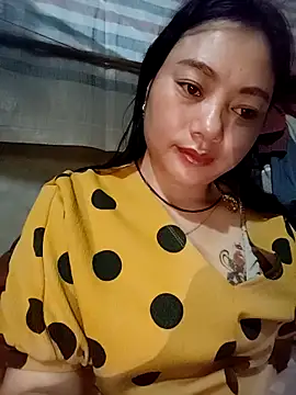 Snapshot of Sinhlinh2020 chatting on November 2025 09:15:02 PM Sinhlinh2020 online show from November 2025 09:15:02 PM