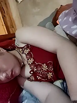 Snapshot of Sinhlinh2020 chatting on November 2025 10:54:02 PM Sinhlinh2020 online show from November 2025 10:54:02 PM